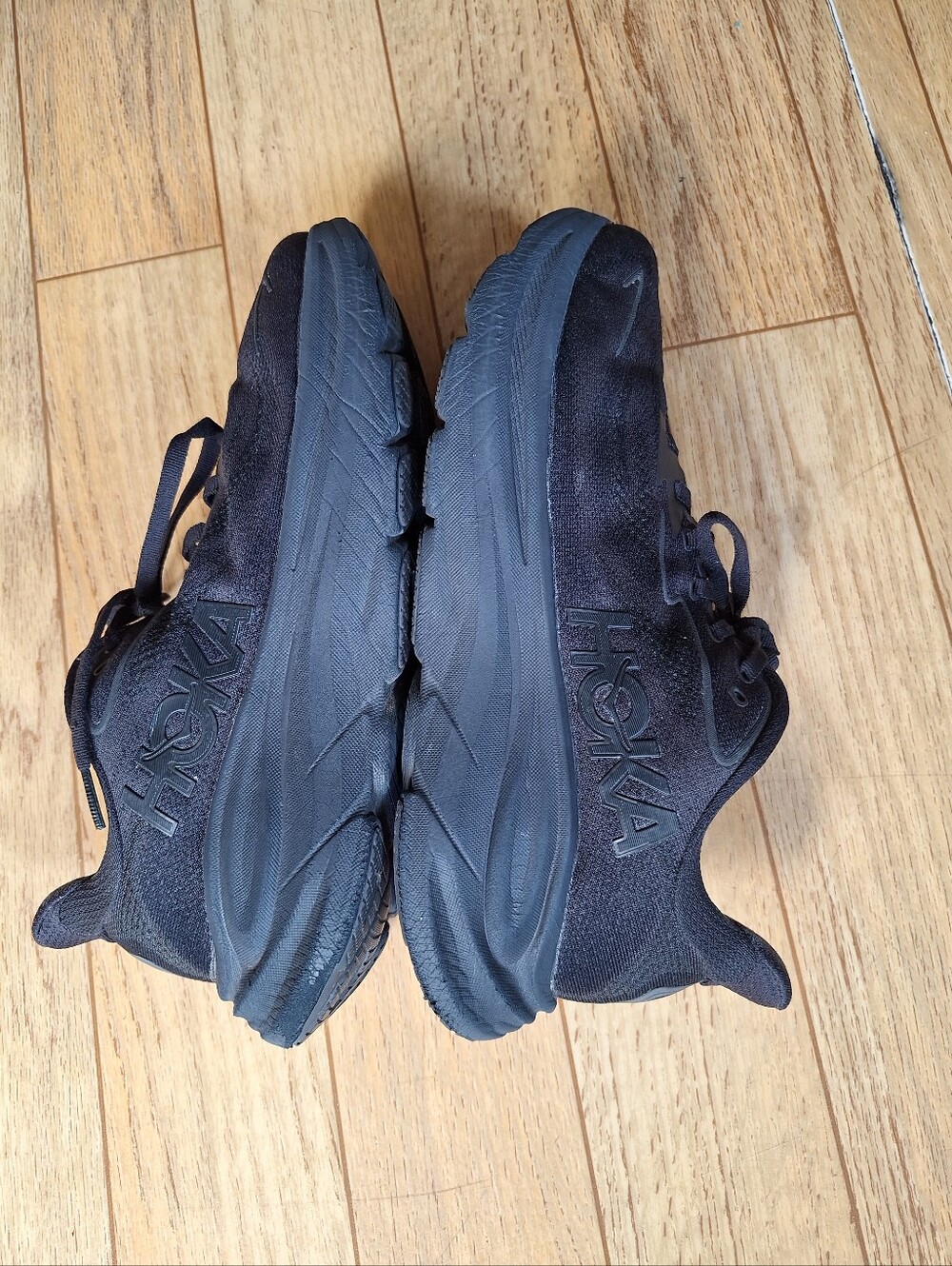 Hoka Clifton 10 Women's Black /Black Size 10.5D - Picture 9 of 12